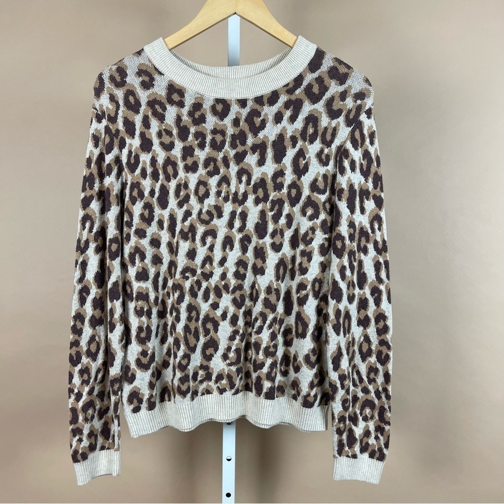 a new day Size Large Leopard Print Crewneck Sweater Animal Print Neutral Slouchy